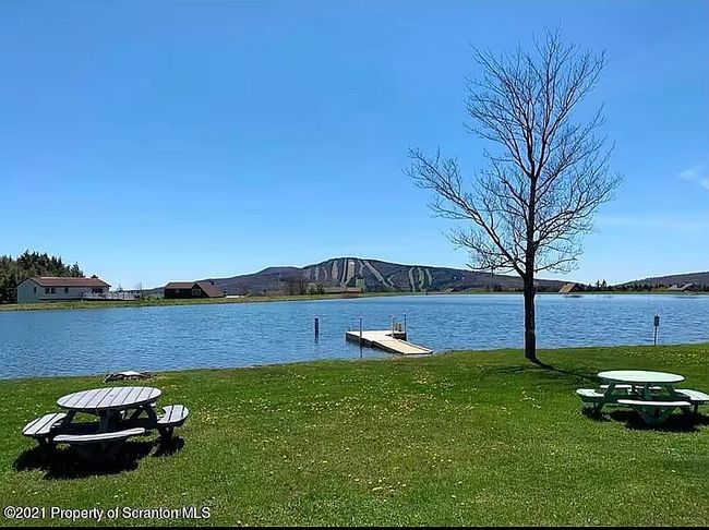 Additional photo 2 of property located at 284 Roundabout Way