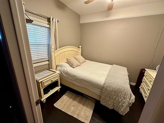Image of 236 S Steer St