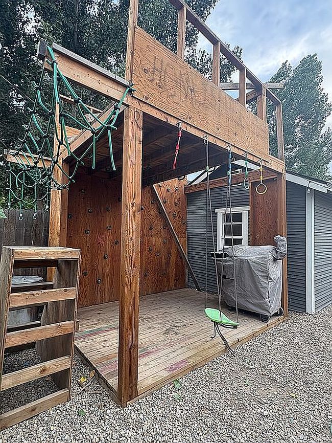 Photo of 722 S Washington Ave, Emmett, ID
