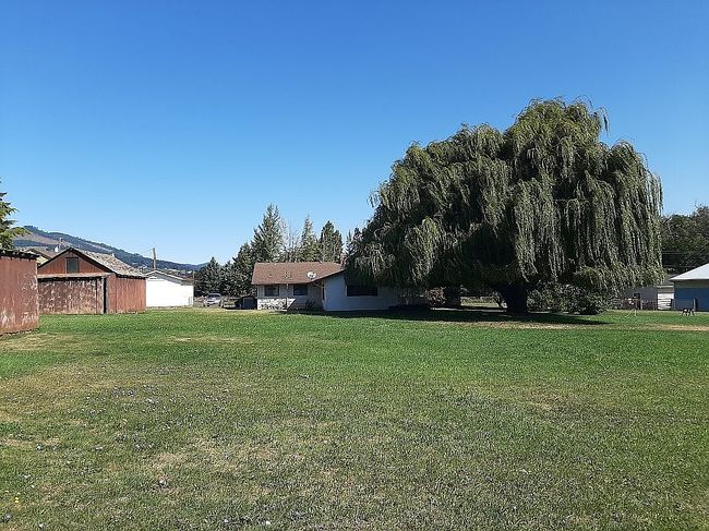 Image of 3905 Fairview Dr