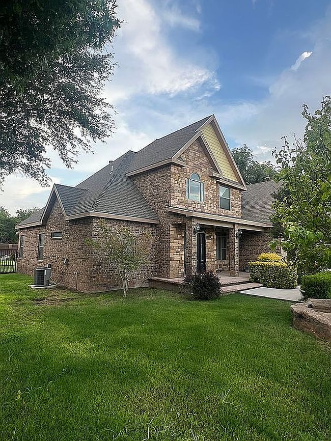 Photo of 209 Goin Home Ct, Carlsbad, NM