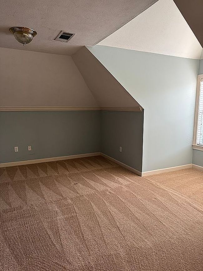 Image of 504 Carlisle Cir