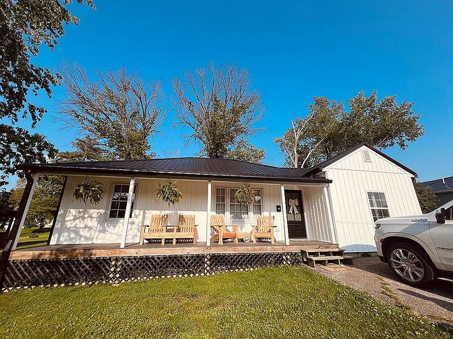 Photo of 122 Lake Point Dr, Flemingsburg, KY
