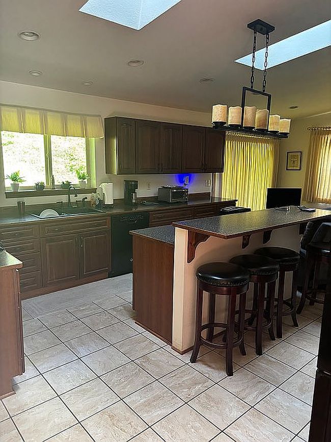Image of 6026 Sand Hill Rd