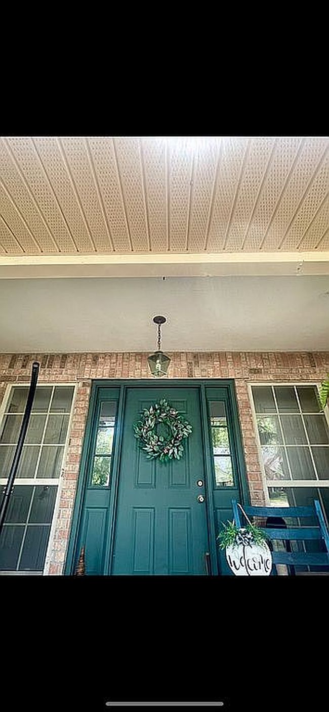 Image of 118 Nw Gray Gln