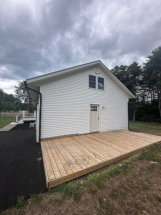 Photo of 407 Stone Church Rd, Ballston Spa, NY