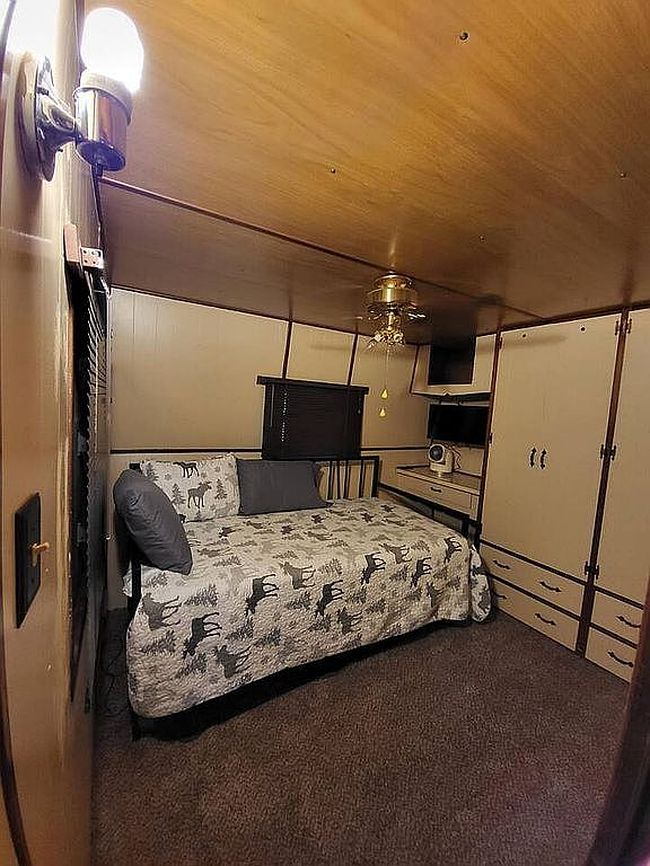 Photo of 1912 West Dr, Lakeside, AZ