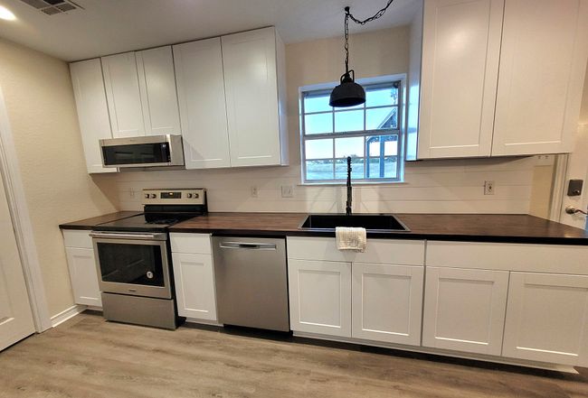Image of 12777 Chapel Rd