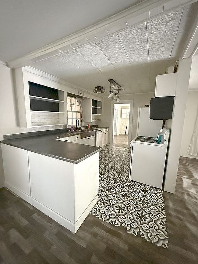 Photo of 114 N 13th St, Kinder, LA
