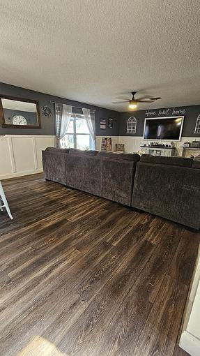 Additional photo 3 of property located at 8295 Begonia St