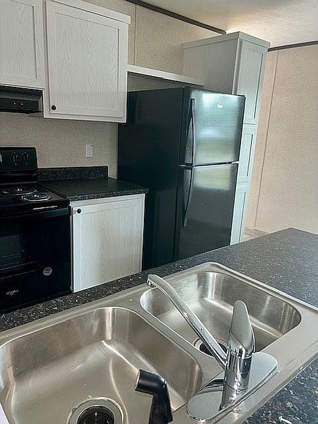 Image of 1305 Kenneth Dr