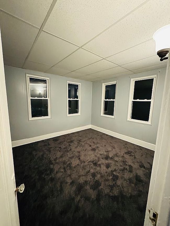 Image of 10000 Broadstreet Ave