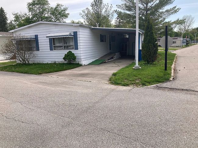 Photo of 785 Apollo Blvd, Midland, MI