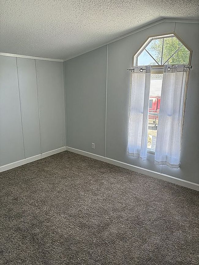 Photo of 415 N Elkhart St #46, Wakarusa, IN
