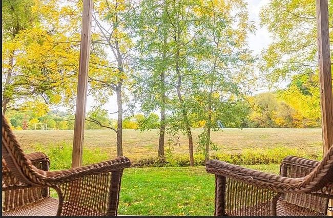Photo of 101 New Castle Dr, Morgantown, WV