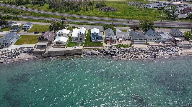 Image of 241 S Shore Dr