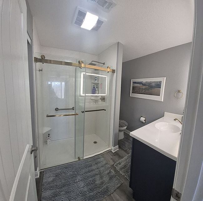 Photo of 98 Jonathan Dr #4C
