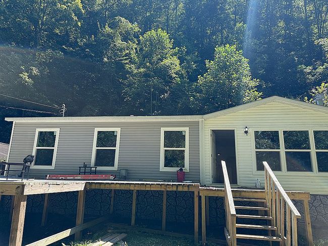 Photo of 299 Lincoln City Dr