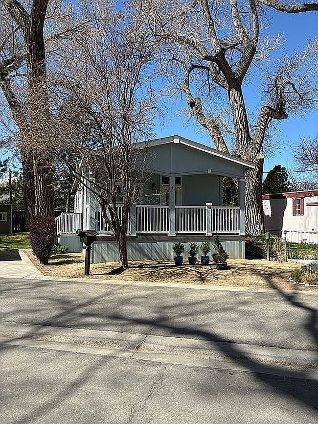 Photo of 7 Shady Tree Ln, Carson City, NV