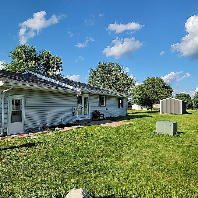 Photo of 10715 Downen Rd, Wadesville, IN