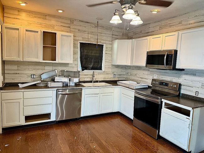 Photo of 655 S Diamond St, Jacksonville, IL