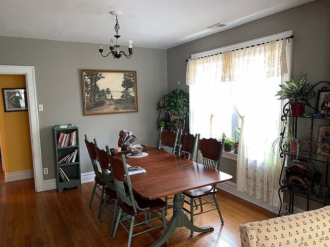 Photo of 4971 Tholozan Ave, Saint Louis, MO