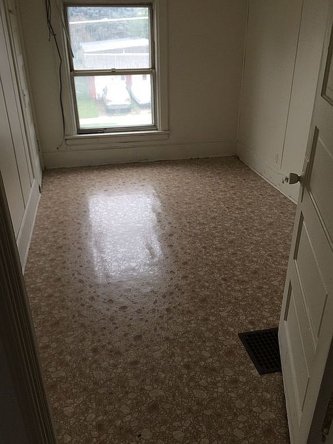 Photo of 824 Pennsylvania Ave, Erie, PA