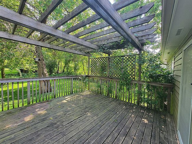 Photo of 810 Main St, West Chicago, IL