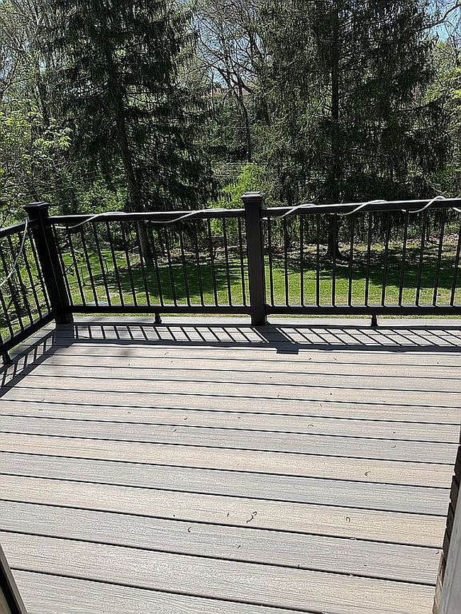 Image of 115 Creekside Dr