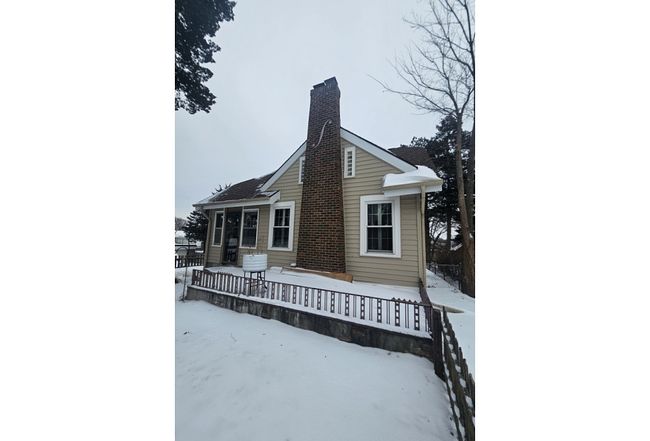 Image of 373 N 47th St