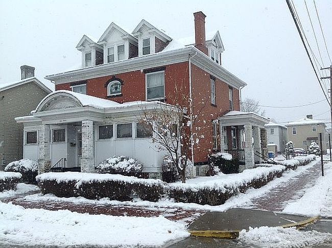 Photo of 412 Chestnut St