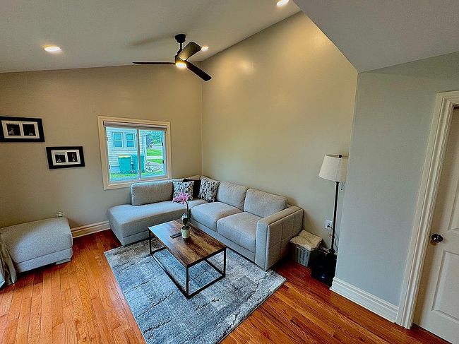 Image of 36951 Sibley Rd