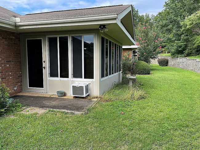 Photo of 105 Meadowview Ct, West Columbia, SC