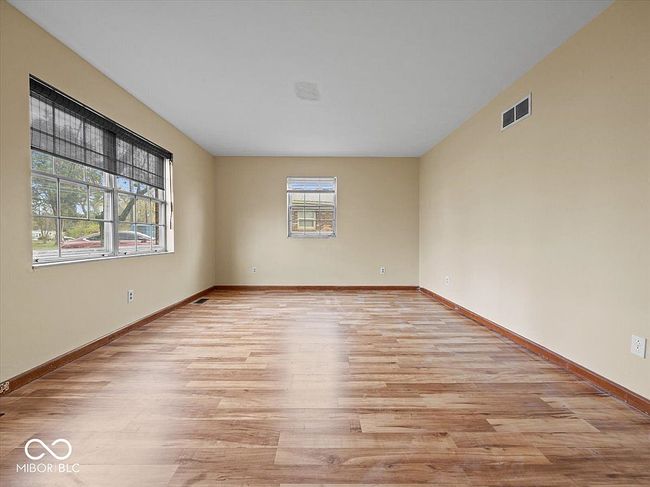 Preview of property located at 230 N Knightstown Rd