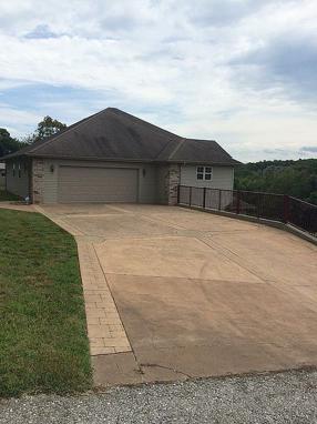 Preview of property located at 19 Oak Creek Cir