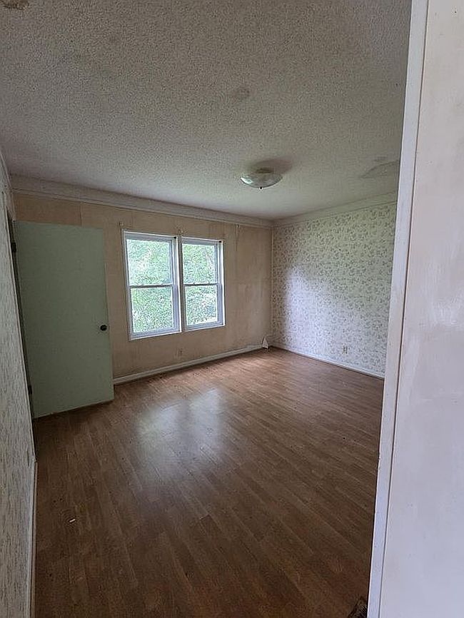 Photo of 407 Church St, Warrior, AL
