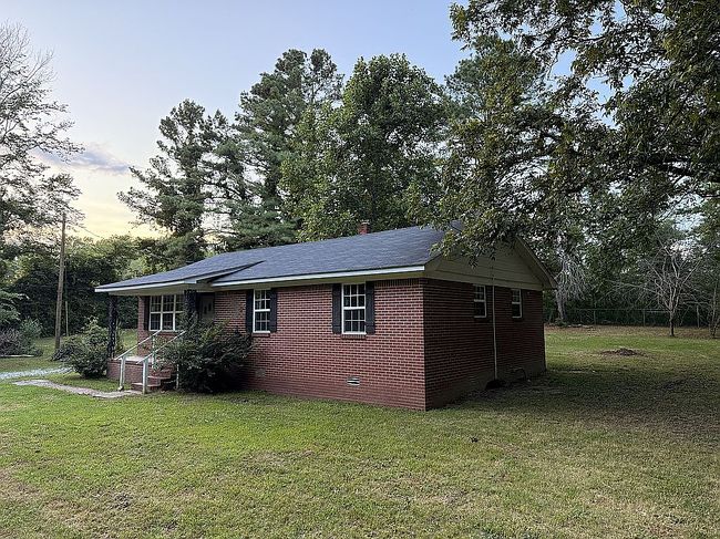 Photo of 65 Morris Dr, Somerville, TN