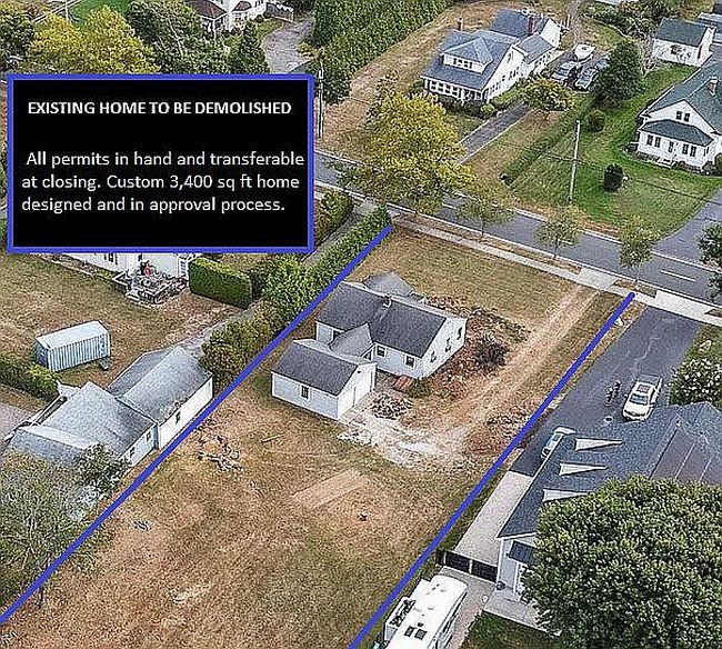 Photo of 53 S Phillips Ave, Remsenburg, NY