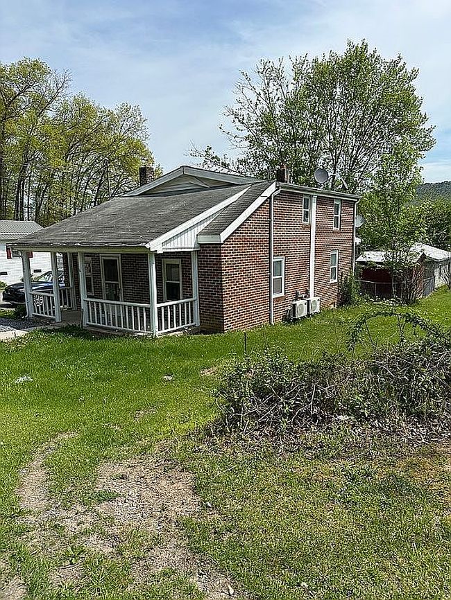 Image of 305 High St