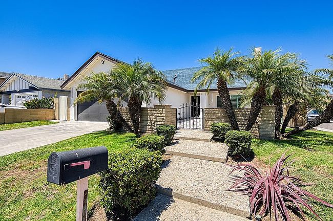 Photo of 8331 Gumwood Cir