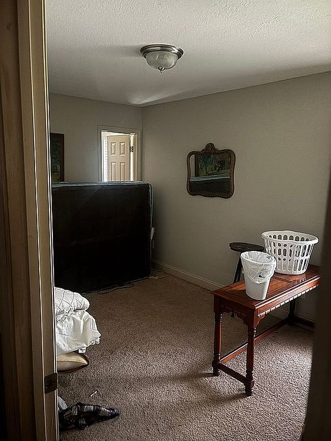 Photo of 409 N Jefferson St, Saluda, SC