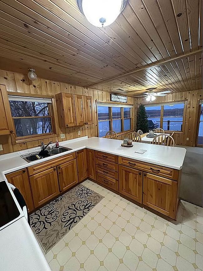 Image of 34099 Smiths Ferry Rd