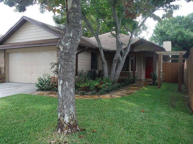 Photo of 4316 Sandhurst Dr, Orlando, FL