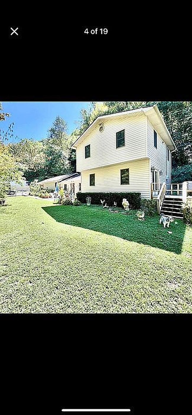Image of 456 Armory Rd