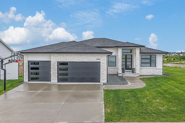 Image of 16424 N Valley Dr