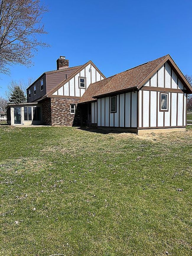 Image of 61 Hillside Dr