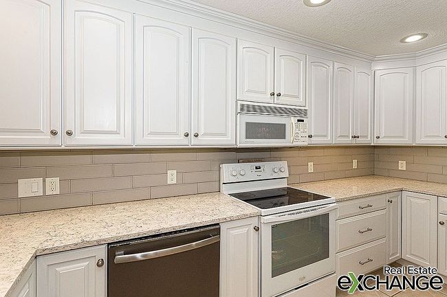 Photo of 3625 70th Street Ct, Moline, IL