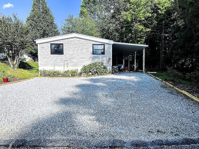 Image of 33 Daffodil Dr #33