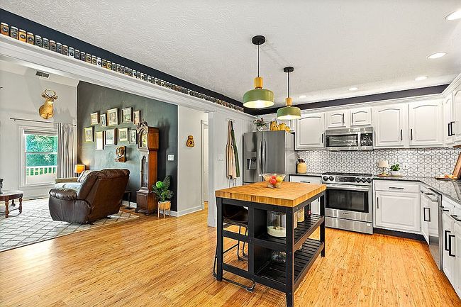 Image of 903 Radcliff Rd