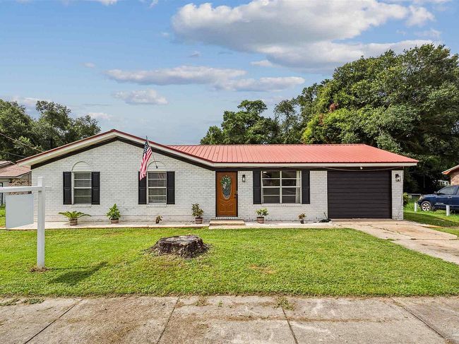 Preview of property located at 431 E Ten Mile Rd
